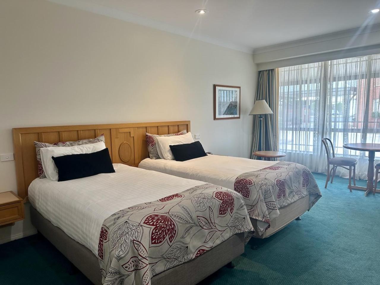 Federation Motor And Services Club Motel 4*
